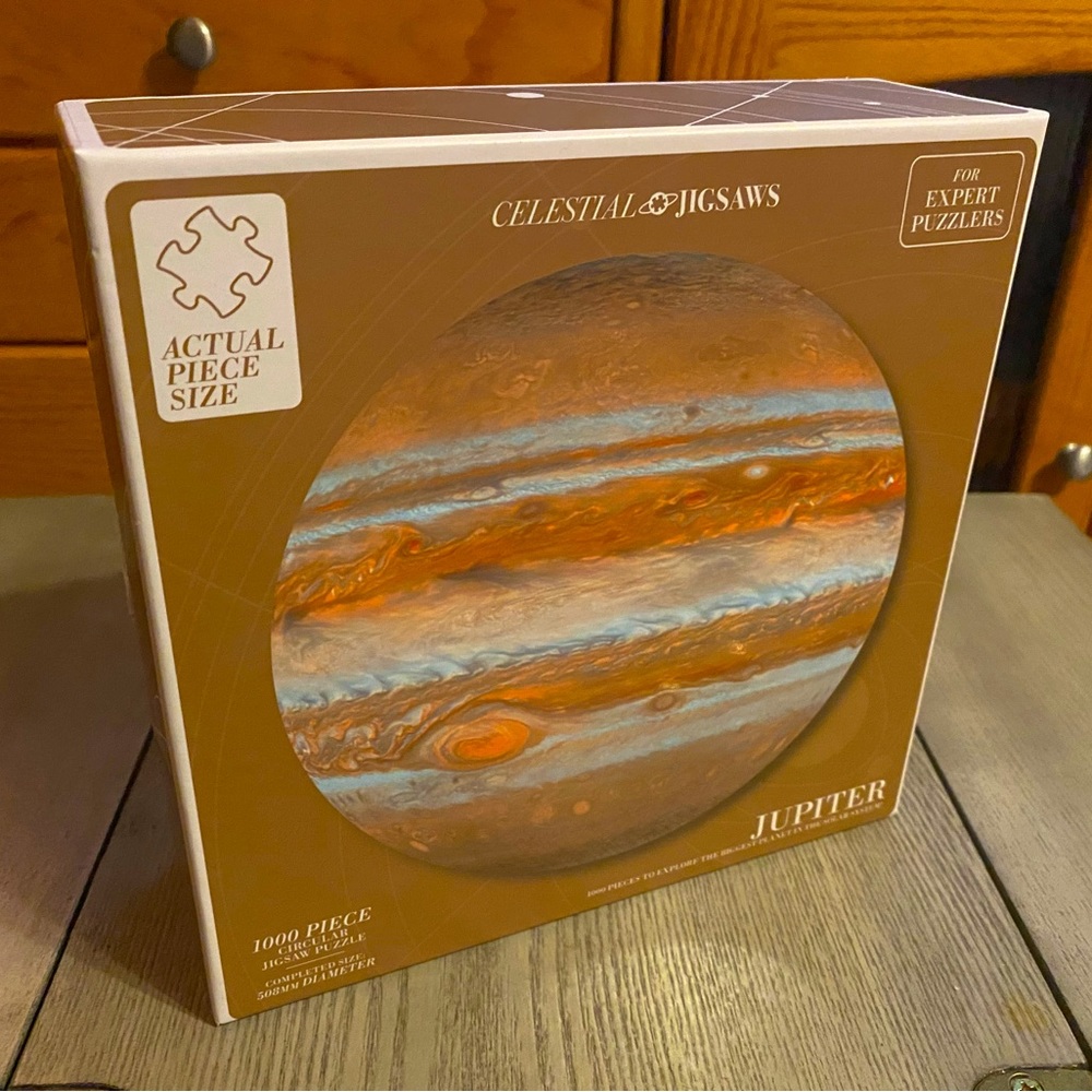 1000pc Jupiter Planet Puzzle 20” diameter Round Circular Shaped